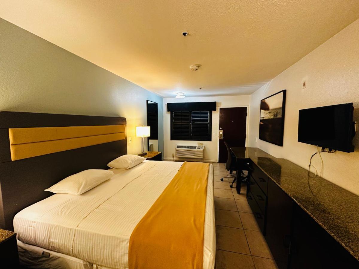 Casa Blanca Express & Suites Cypress Buena Park - Anaheim Area Dış mekan fotoğraf